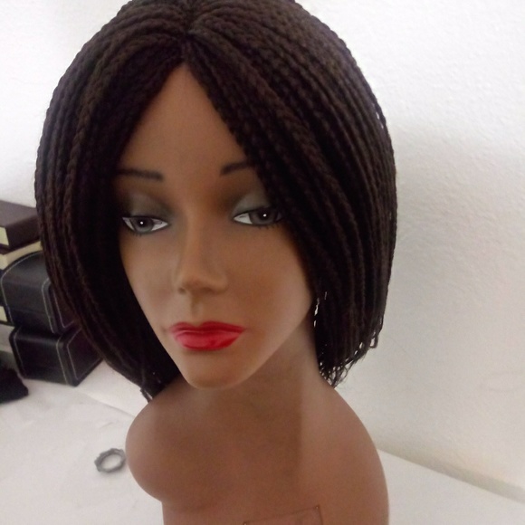 Braided wig - Picture 5 of 5
